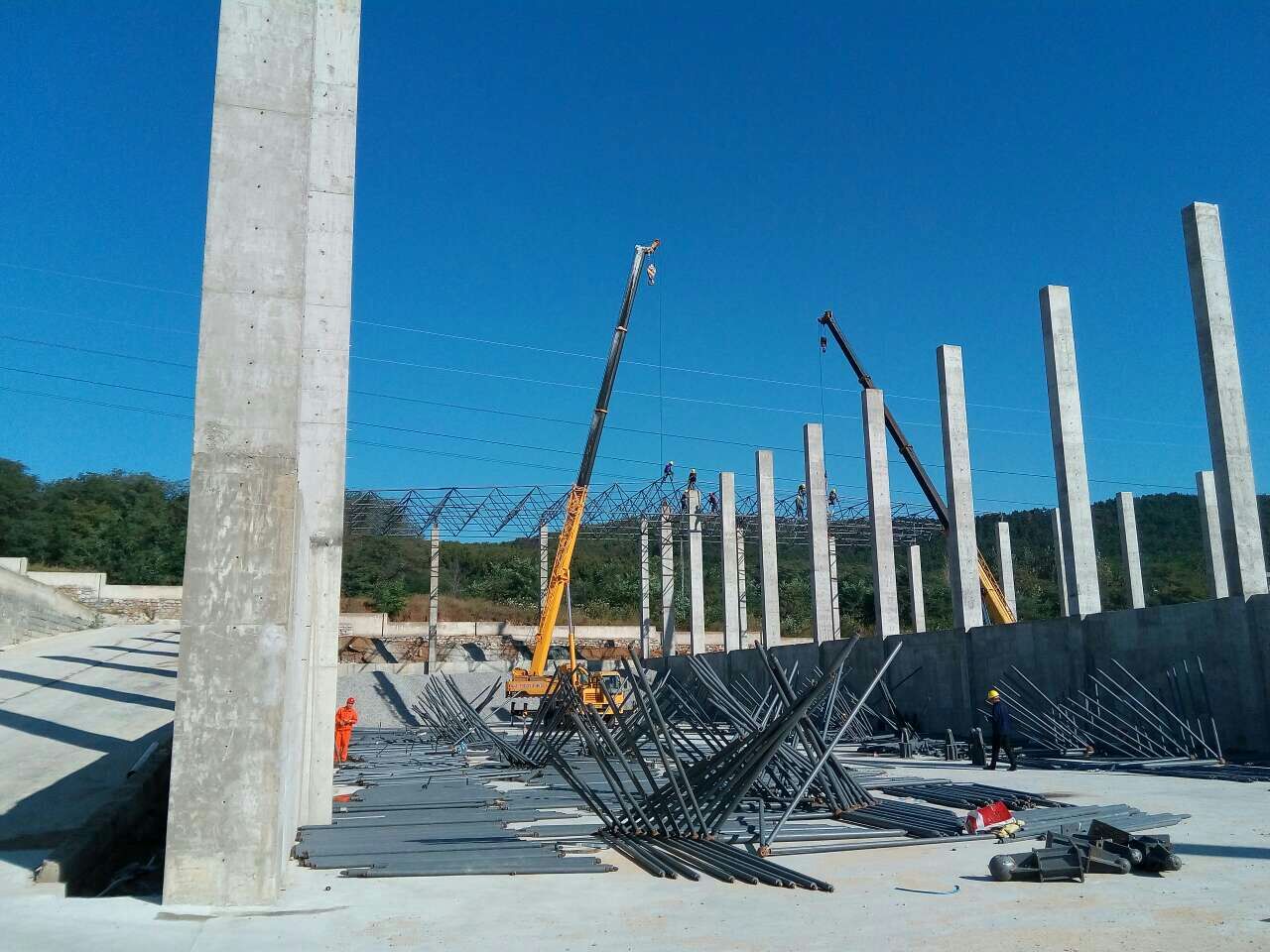 北票搅拌站网架